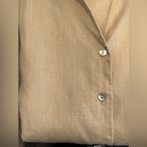 Orvis Shirt Women’s 14 Beige Performance Linen Short Sleeve V-Neck - Picture 7 of 10